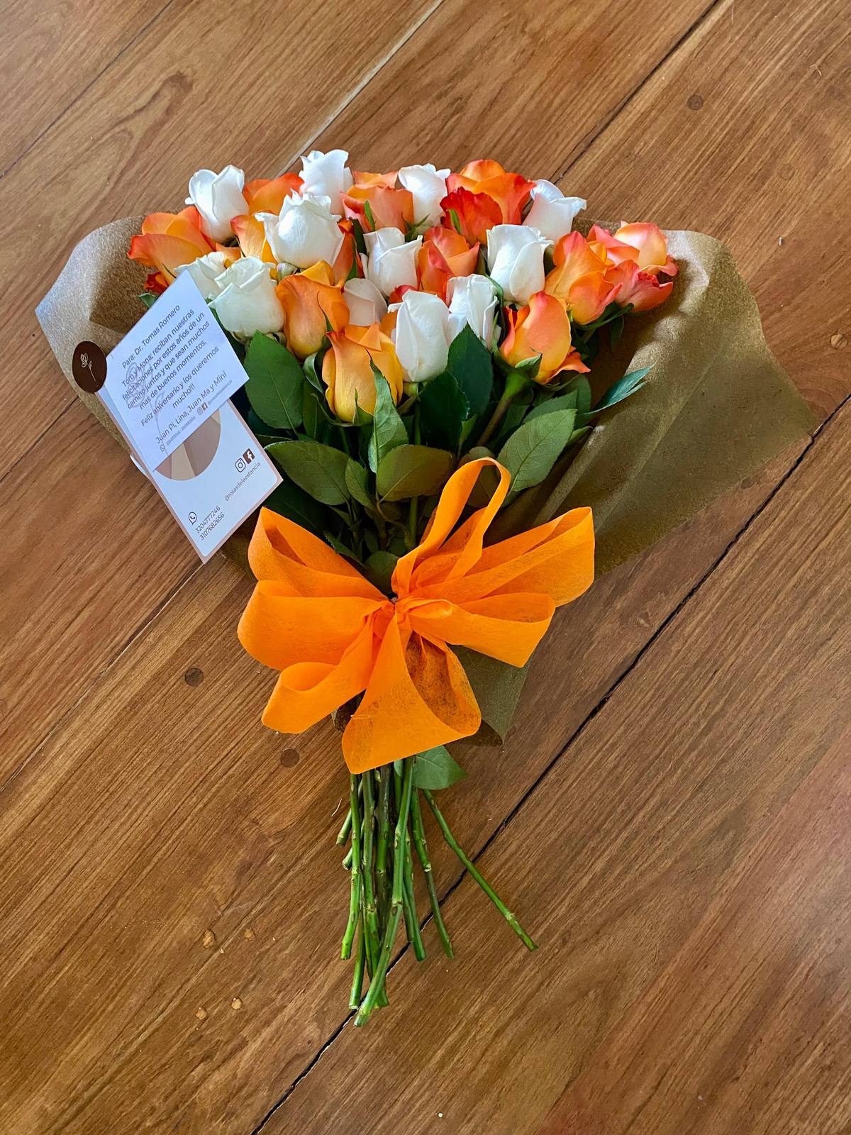 Arreglo Rosas de La Estancia